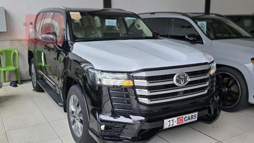 تويوتا لاندكروزر